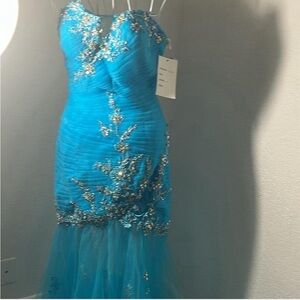 Elegant Blue Embellished Prom Dress